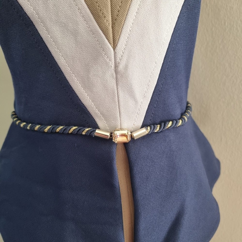 Amazing elegant dress - Picture 5 of 11